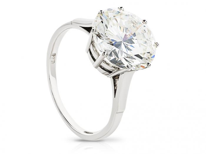 Diamond Solitaire 5.30 Carat - Image 2