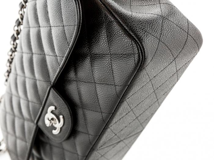 Chanel Classic Jumbo Double Flap - Image 3