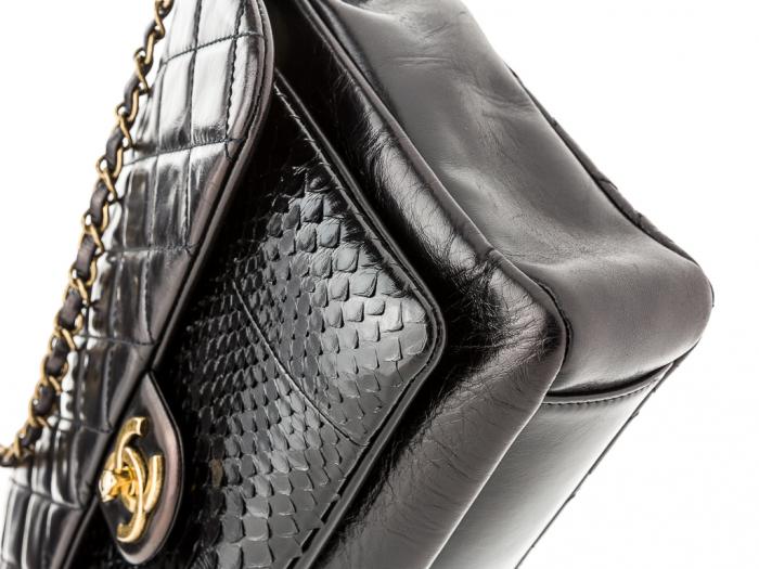Chanel Flap Bag - Image 3