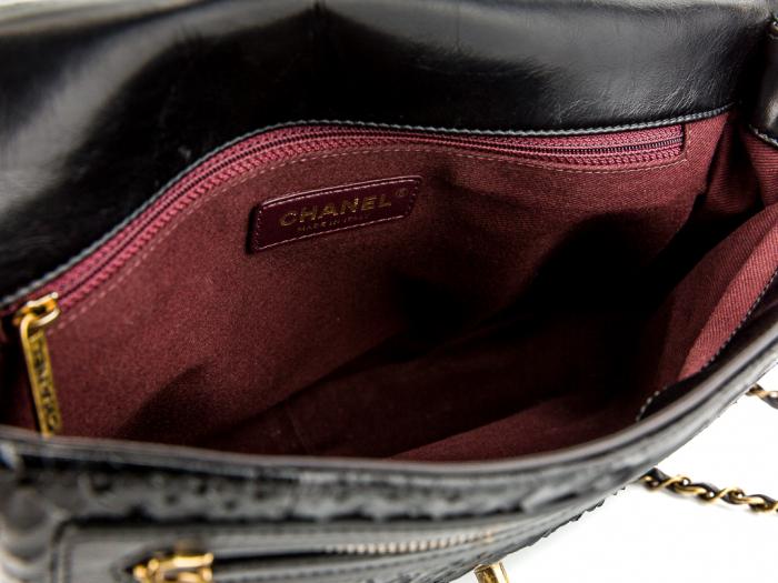 Chanel Flap Bag - Image 4