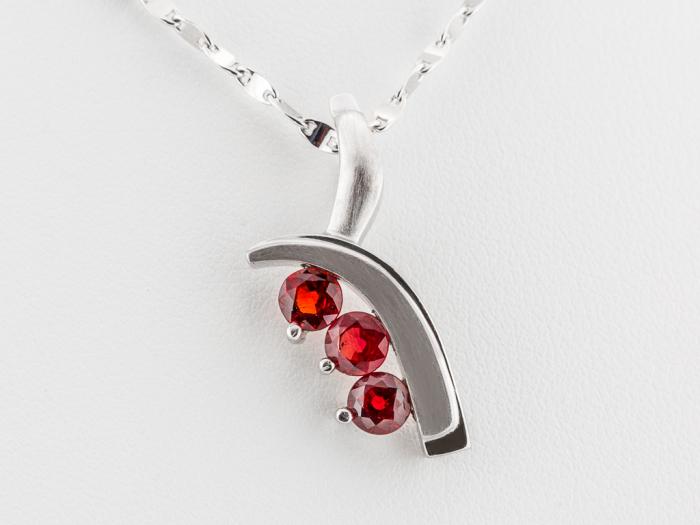 Matching Fancy Colour Sapphire Set - Image 4