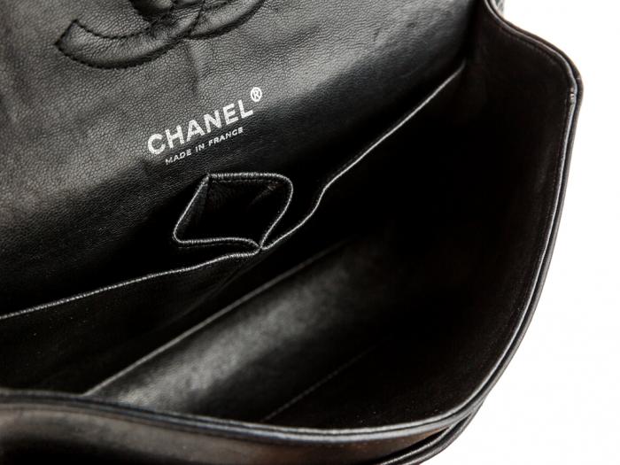 Chanel Classic Double Flap Bag - Image 4