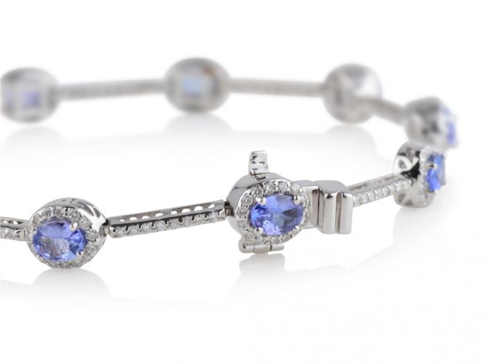 Tanzanite and Diamond Bracelet - Image 3