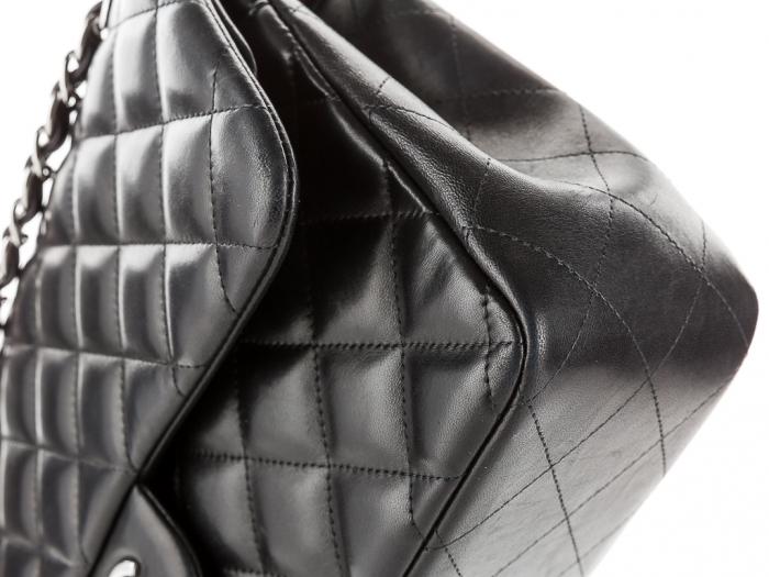 Chanel Classic Double Flap Jumbo Handbag - Image 3