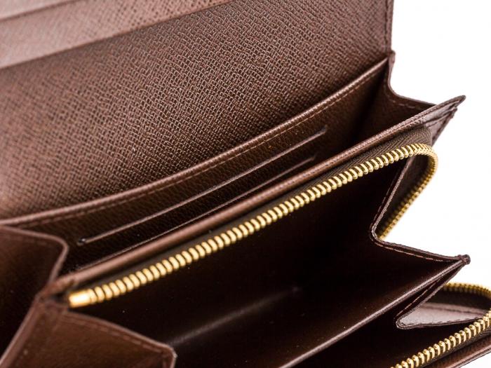 Louis Vuitton Wallet - Image 5