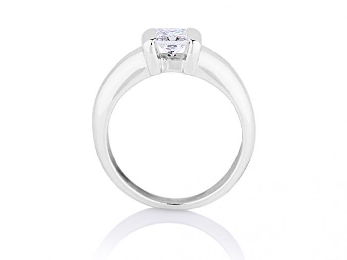 Solitaire Diamond Ring - Image 3