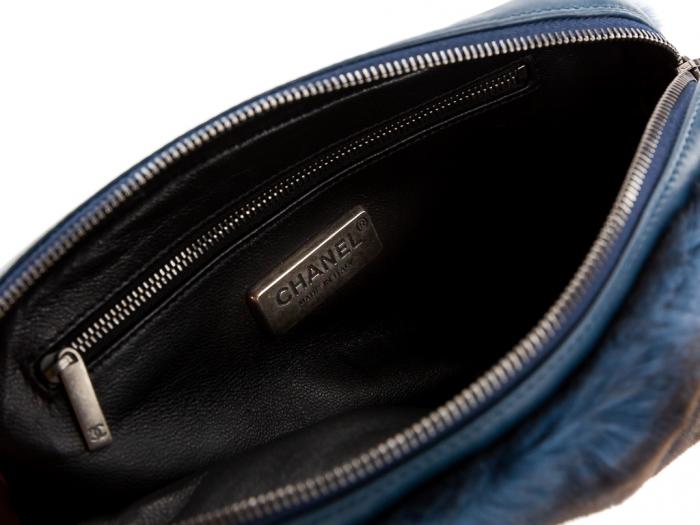 Chanel Fur Flap Bag - Image 4