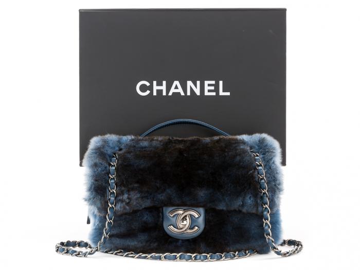Chanel Fur Flap Bag - Image 6