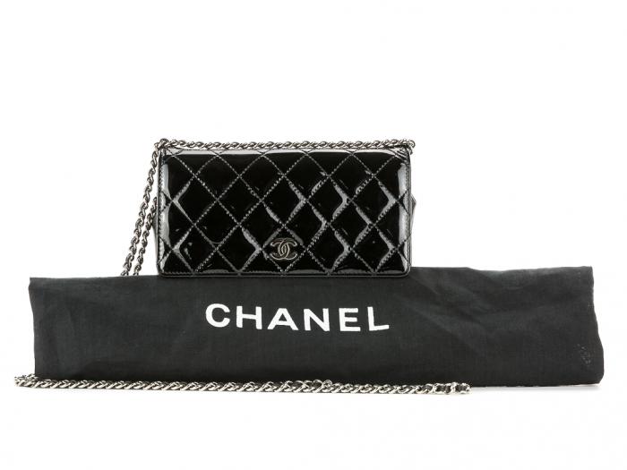 Chanel Wallet on Chain