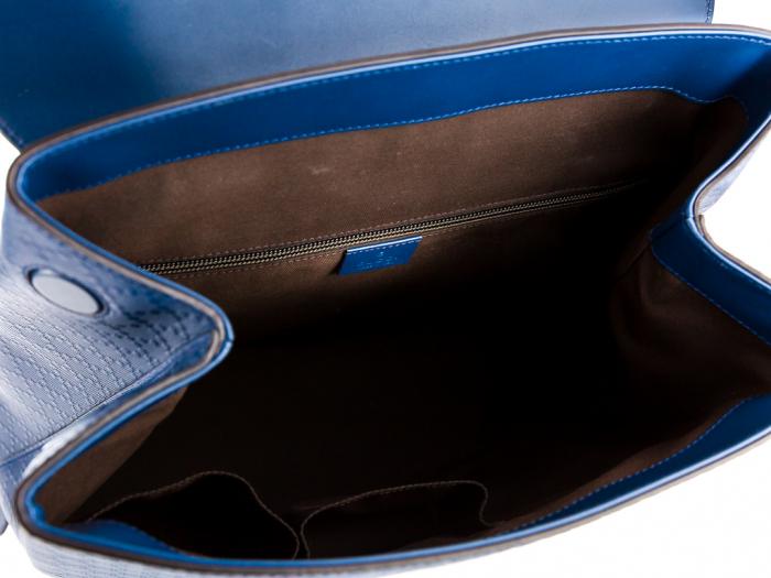 Gucci Signature Backpack - Image 4