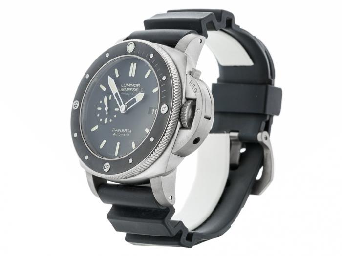 Panerai Luminor Submersible 1950 Amagnetic 3 Days - Image 2