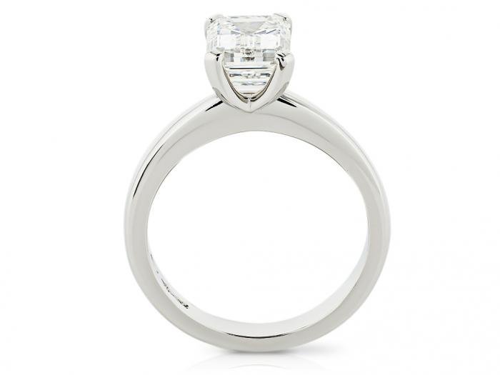 Solitaire Diamond Ring - Image 3