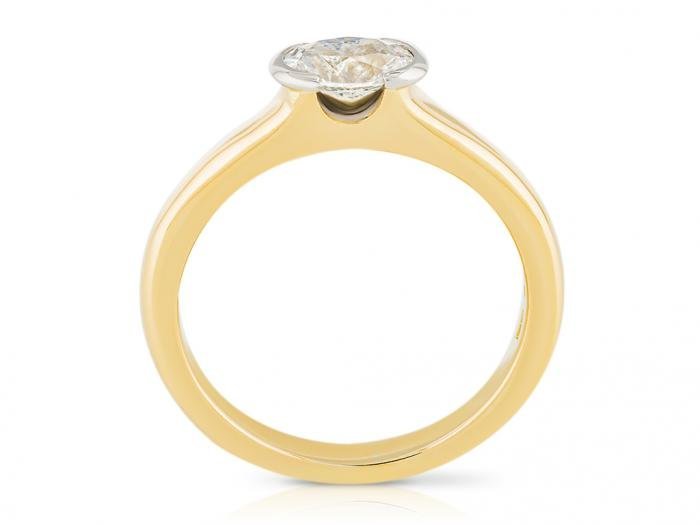 Boodles Solitaire Diamond Ring - Image 3