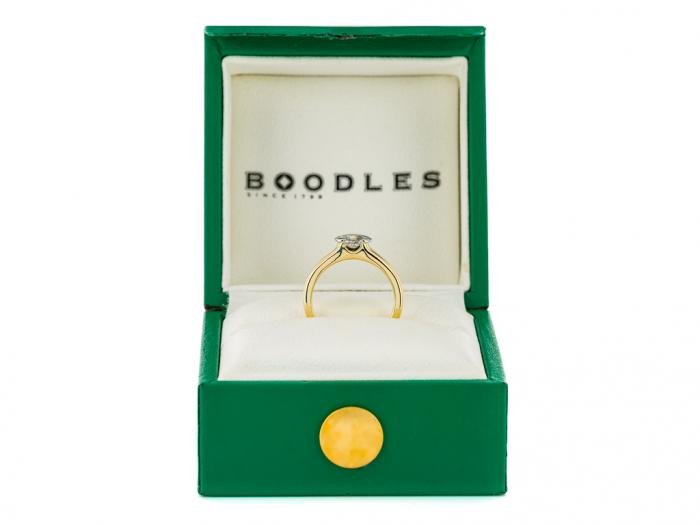 Boodles Solitaire Diamond Ring - Image 4