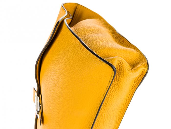 Gucci Buckle Flap Briefcase  - Image 3