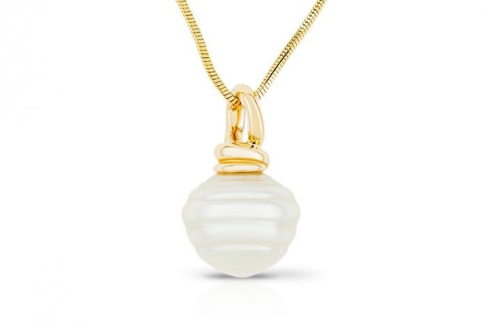 Pearl Pendant on Chain - Image 2