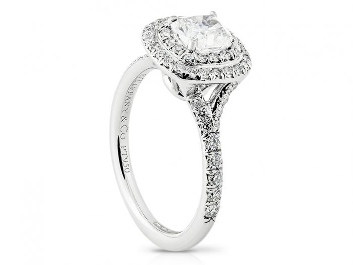 Tiffany & Co Solitaire Diamond Ring - Image 2