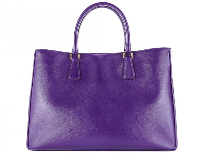 Prada Saffiano Bag - Image 5
