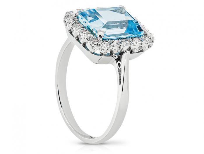 Aquamarine & Diamond Ring - Image 2