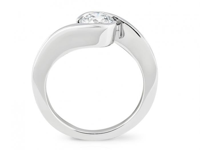 Solitaire Diamond Ring - Image 3