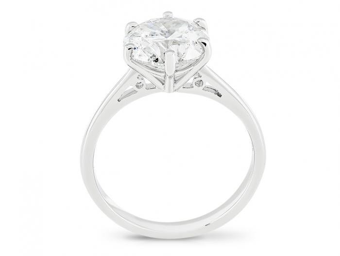 Solitaire Diamond Ring - Image 3