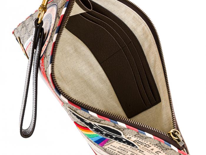 Gucci Courrier GG Supreme Pouch - Image 4