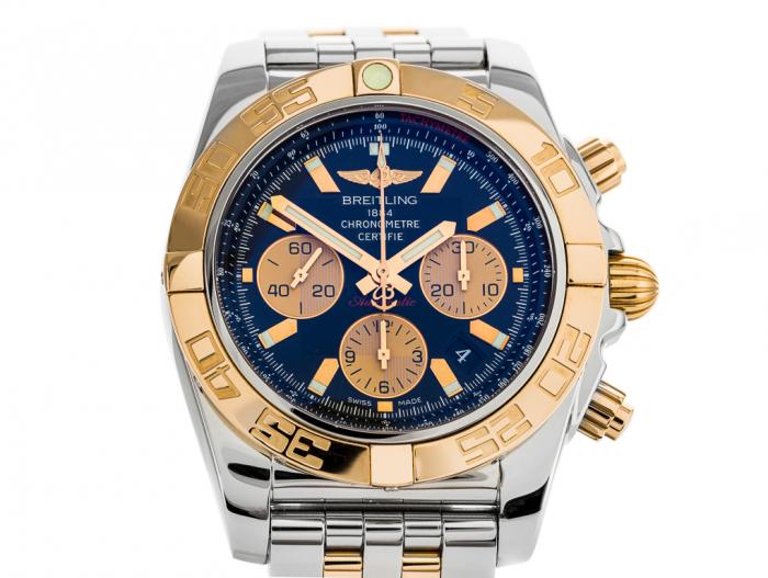 Breitling Chronomat 44 Watch
