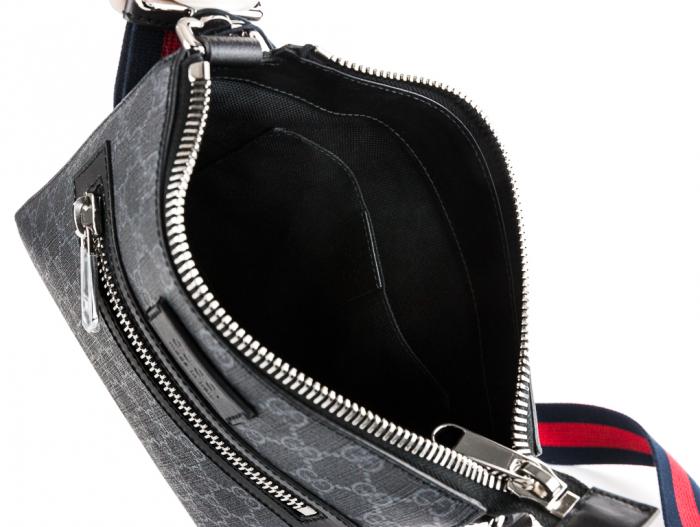 Gucci GG Supreme Messenger Bag - Image 4