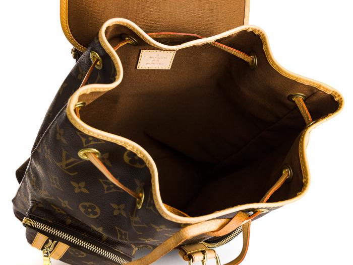 Louis Vuitton Bosphore Backpack  - Image 4