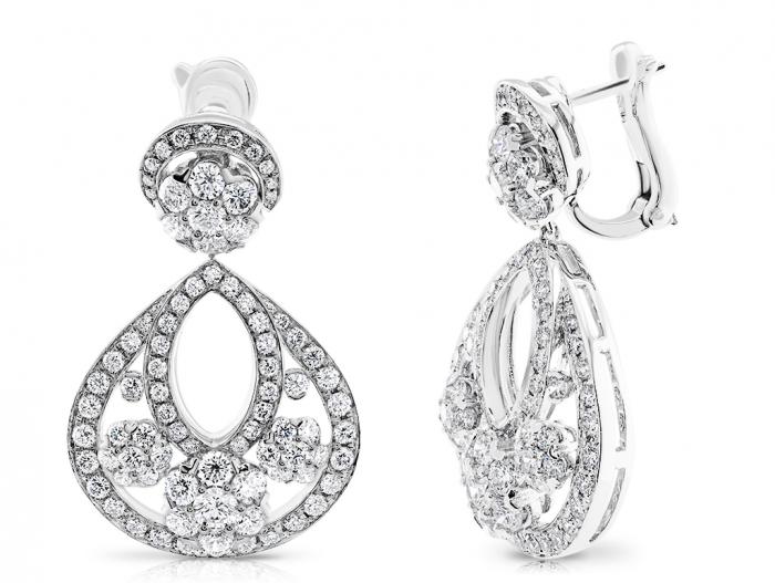 Van Cleef and Arpels Snowflake Earrings - Image 2