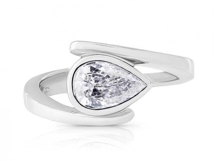 Pear Shape Diamond Ring