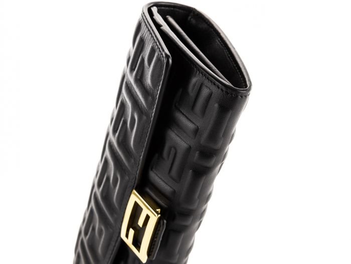 Fendi Continental Wallet on Chain - Image 3