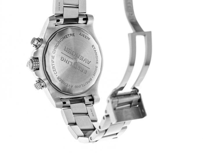 Breitling Avenger 45 Watch - Image 3