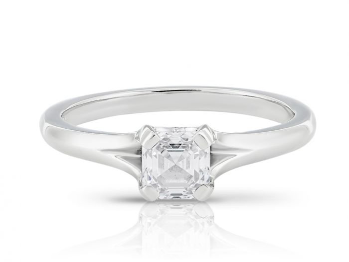 Solitaire Diamond Ring 