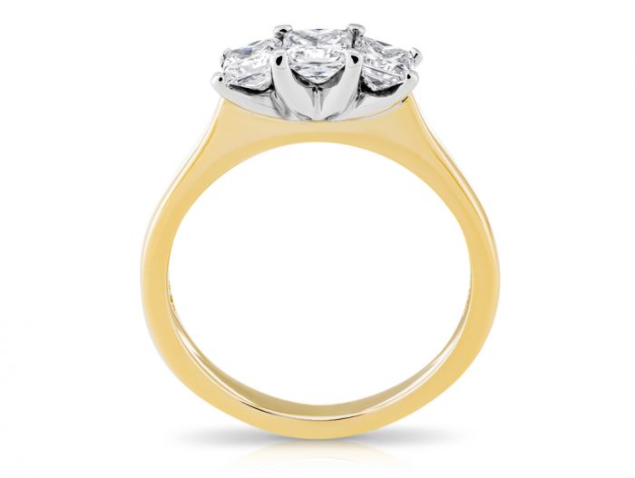 Three Stone Diamond Ring - Image 3