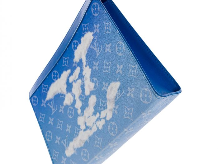 Louis Vuitton Pochette Voyage MM - Image 2