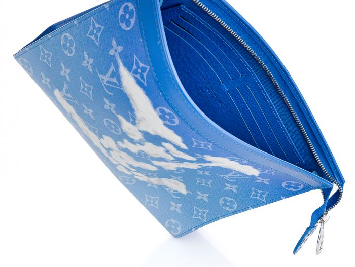 Louis Vuitton Pochette Voyage MM - Image 4