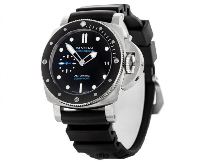 Panerai Luminor Submersible 42mm Watch - Image 2