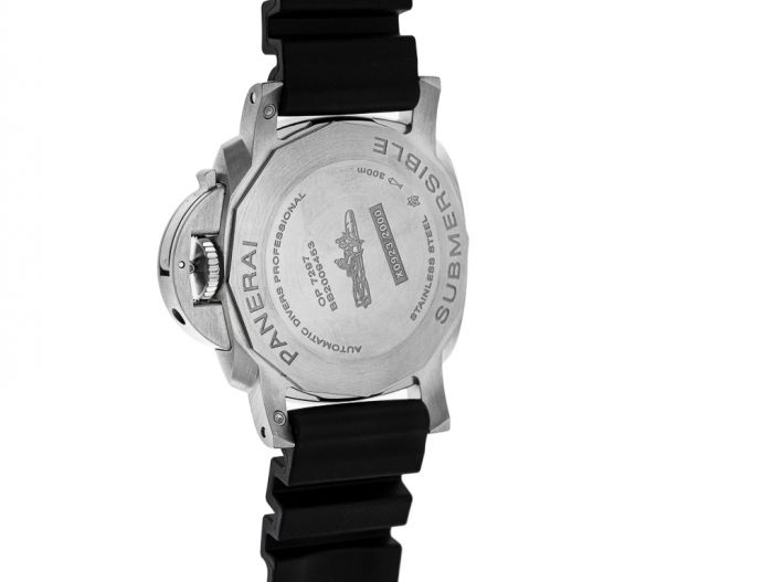 Panerai Luminor Submersible 42mm Watch - Image 4