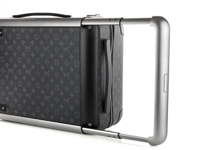 Louis Vuitton Horizon 55 Luggage - Image 4