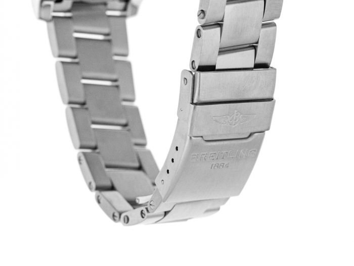 Breitling Superocean Steelfish Chronograph - Image 3