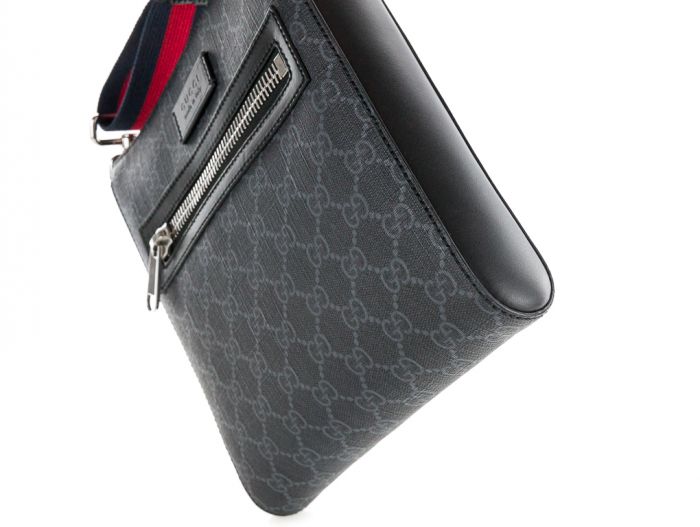 Gucci GG Supreme Messenger Bag