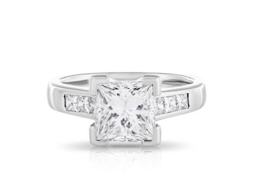 Princess Cut Diamond Ring