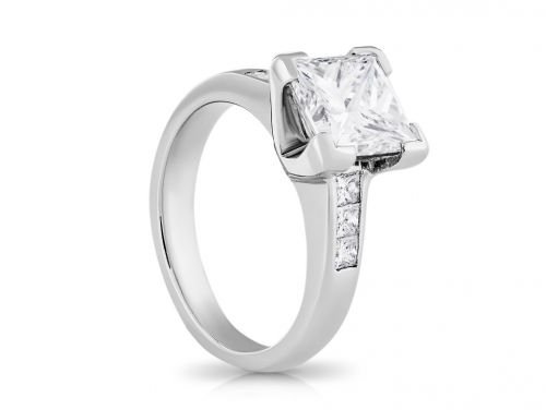 Princess Cut Diamond Ring