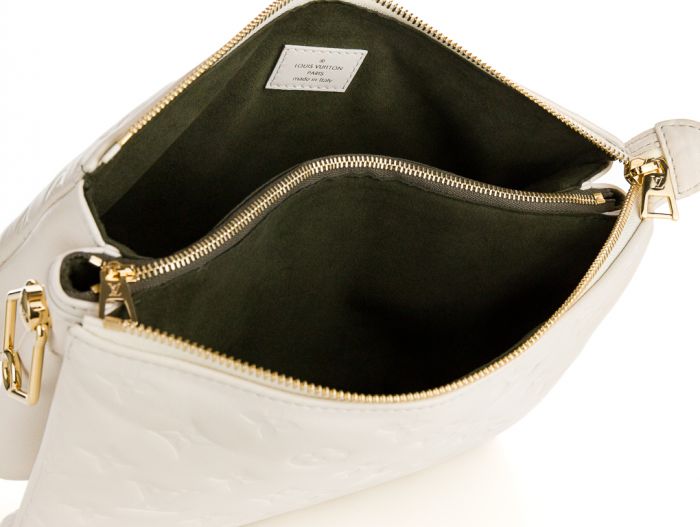 Louis Vuitton Coussin PM Noir