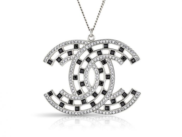Chanel CC Costume Necklace