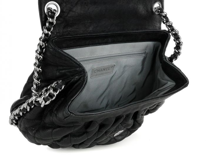 Chanel Chain Around Flap Bag - Image 5