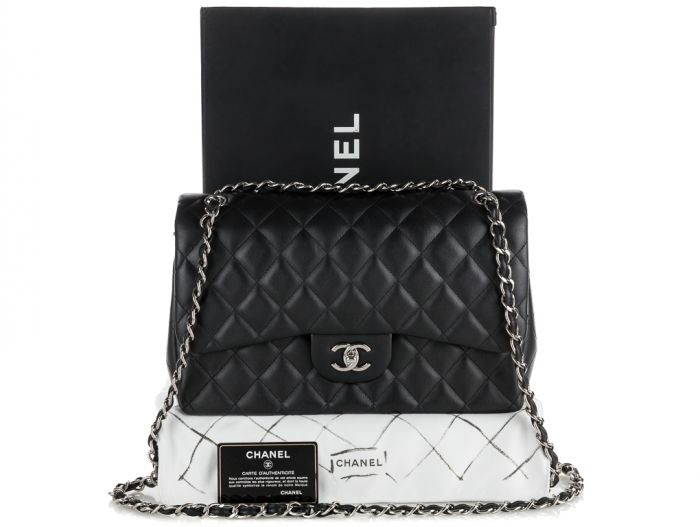 Chanel Jumbo Double Flap Classic Bag