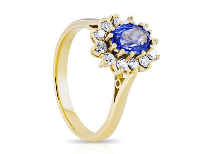 Tanzanite & Diamond Ring