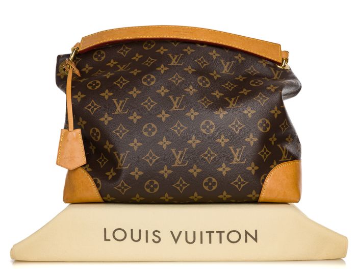 Louis Vuitton Berri MM Bag